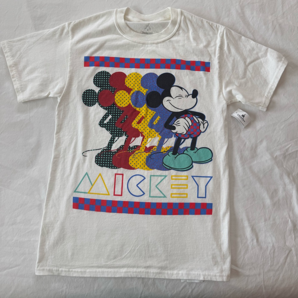 Mickey Mouse 80s style t shirt